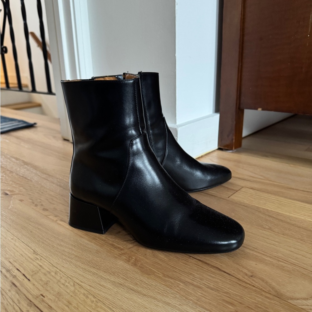 Sezane Paulette Black Leather Ankle Booties